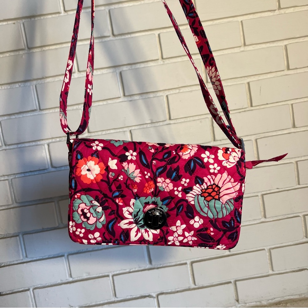 Vera Bradley Turnlock Crossbody Bag Bloom Berry - Picture 6 of 10